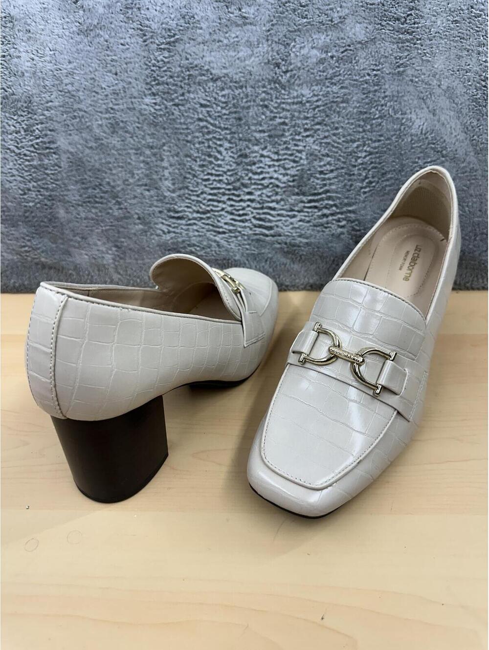 Liz Claiborne White Croc Embossed Loafer Pumps with Gold Horsebit and Block Heel